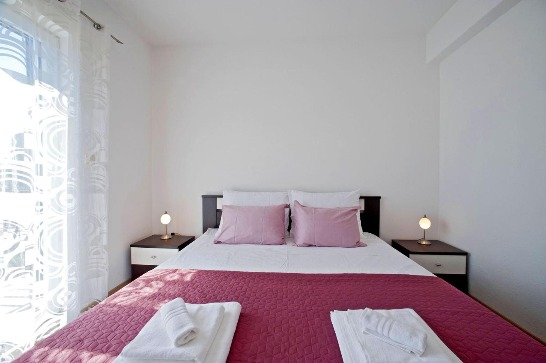 Apartments With A Parking Space Gornje Selo, Solta - 15545 Grohote 客房 照片